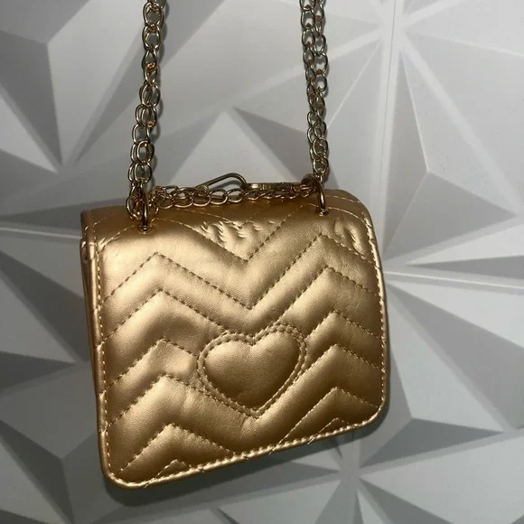 Little Girl Mini Purse - Picture 10 of 12